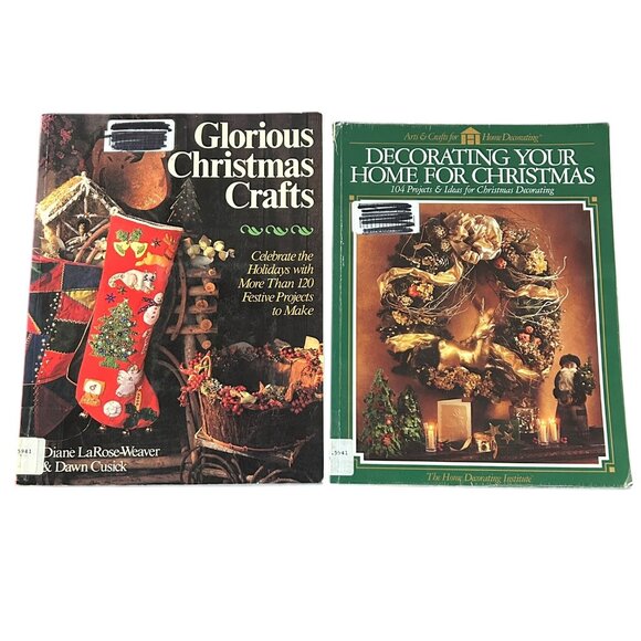 Vintage 90s Christmas Craft Books DIY Holiday Décor Wreaths Stockings Ornaments - Picture 1 of 11